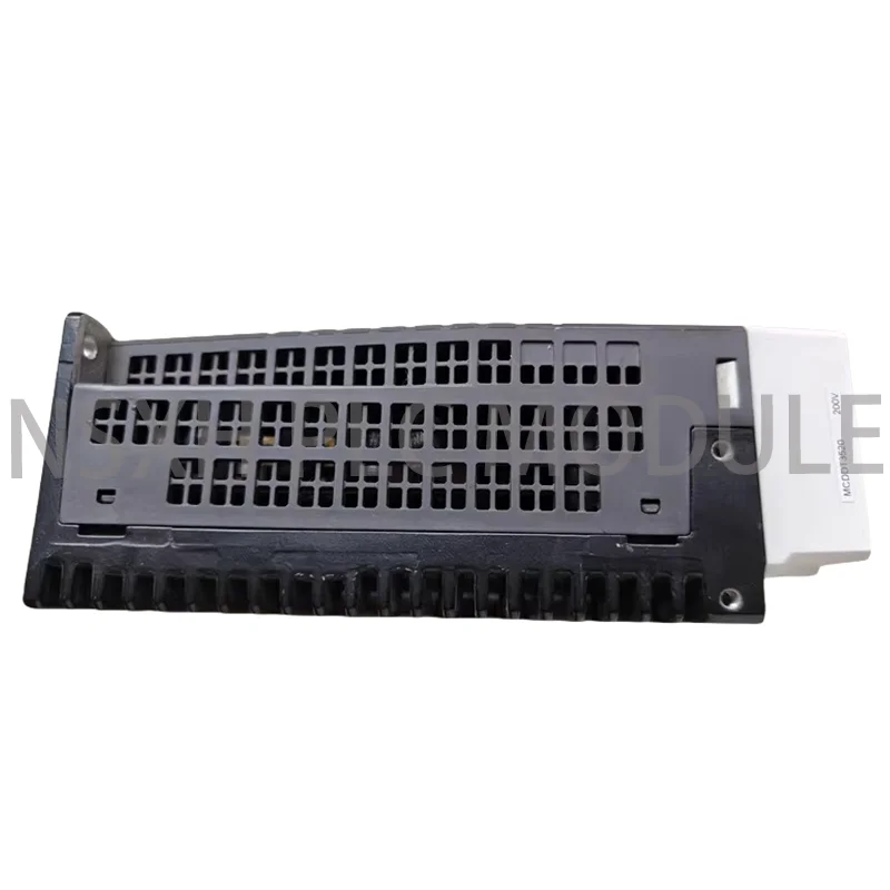 Nuovissimo servoazionamento MCDDT3520