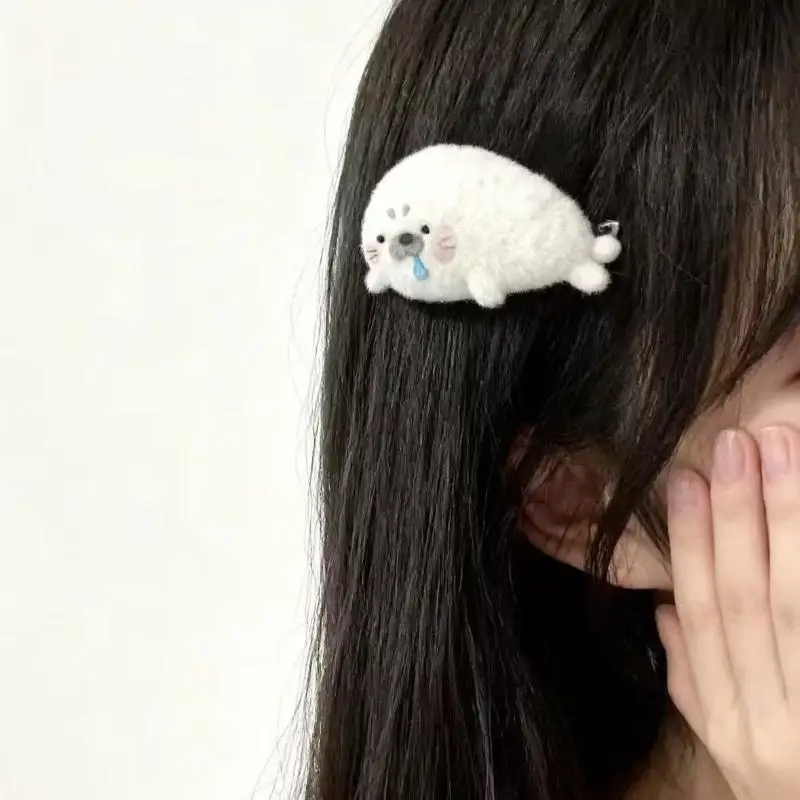 Urocza spinka do włosów w kształcie małej foki, uniwersalna ozdoba do włosów na jesień i zimę, urocza spinka do grzywki dla zwierząt, spinka do włosów na bok, do ujarzmiania niesfornych kosmyków.