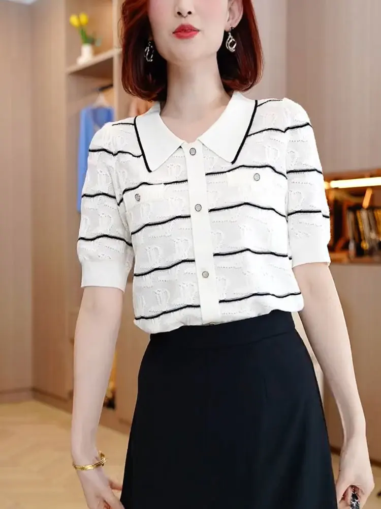 

Свободная повседневная классическая футболка в полоску в корейском стиле для женщин, универсальная, летняя, 2024, для работы, с воротником-стойкой