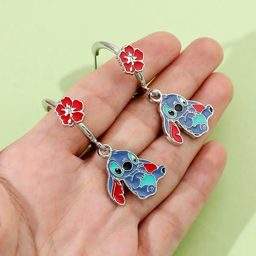 Lindo pendiente de aro de Lilo y Stitch de Disney, nuevo personaje de Anime clásico, pendientes colgantes esmaltados para niña y mujer, regalo de joyería exquisito