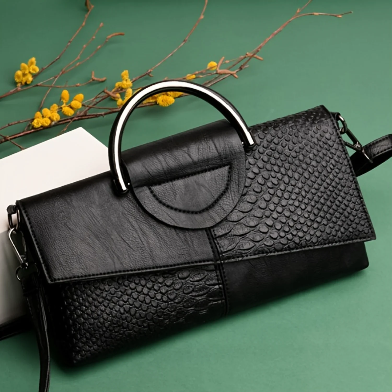 

Crocodile Pattern PU Leather Shoulder Bag Top Handle Satchel