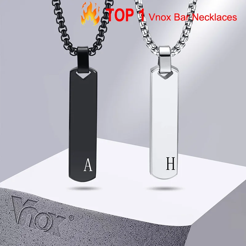 Vnox początkowy naszyjnik tabliczka dla mężczyzn, gruby geometryczny pionowy wisiorek pasek z A-Z liter, Casual prosty kołnierz, prezent dla niego