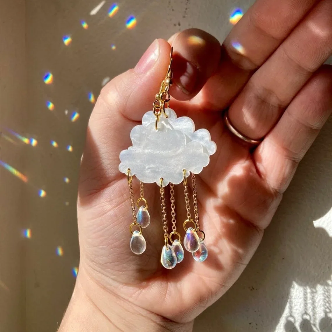 2023 Kawaii Creative Acrylic Acid Rain Cloud Earrings Crystal Teardrop Rain Cloud Earrings Environmental Protection Jewelry Gift