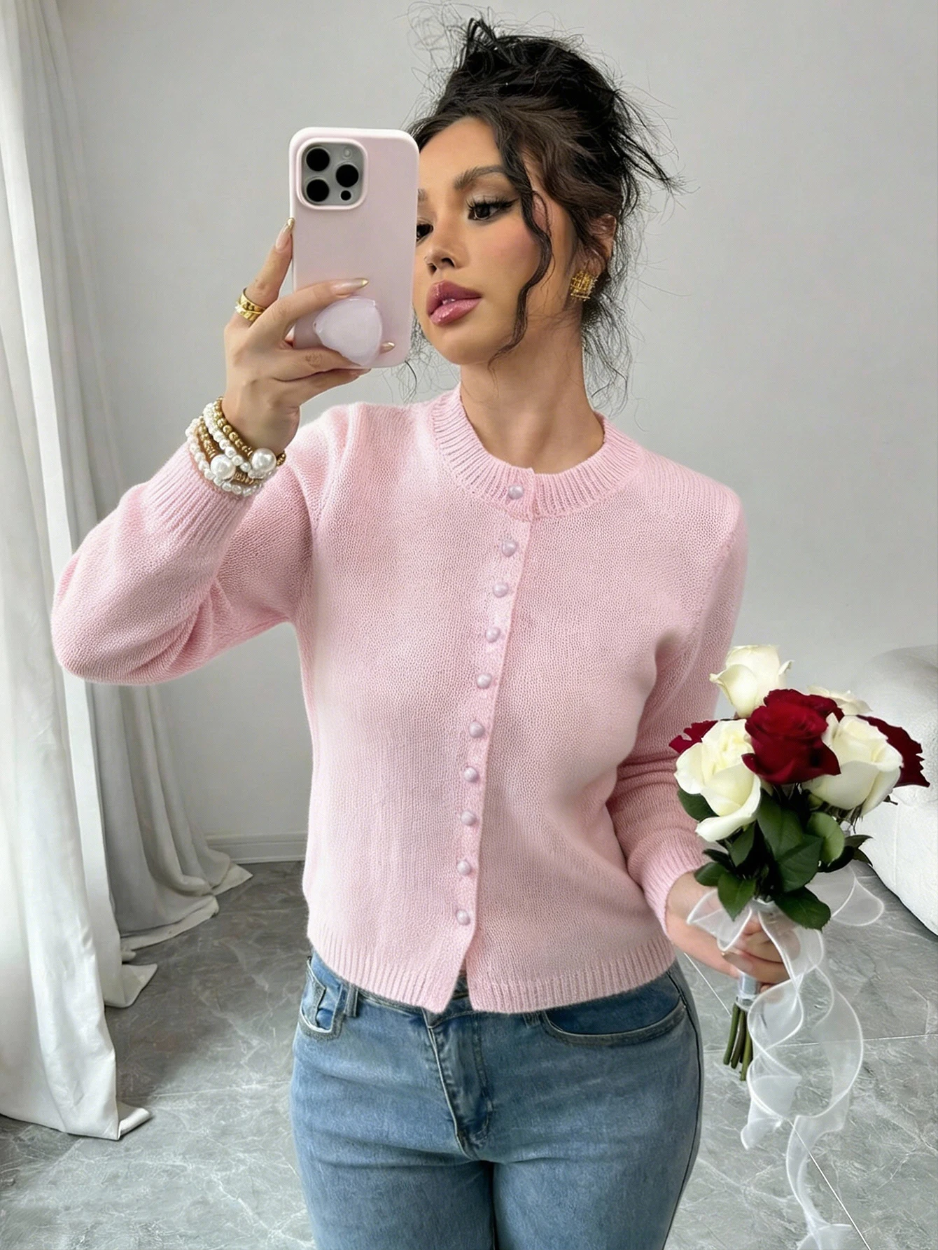 New European Early Autumn Women's Round-Neck Long-Sleeve Knit Cardigan, Soft and Skin-Friendly Fabric, Matching Color Matte Button Design, Gentle Cherry Blossom Pink Slim-Fit Short Style, Black Friday Pre-Sale Date Night Outfit, French Sweet Style Petite Casual Versatile Women's Top