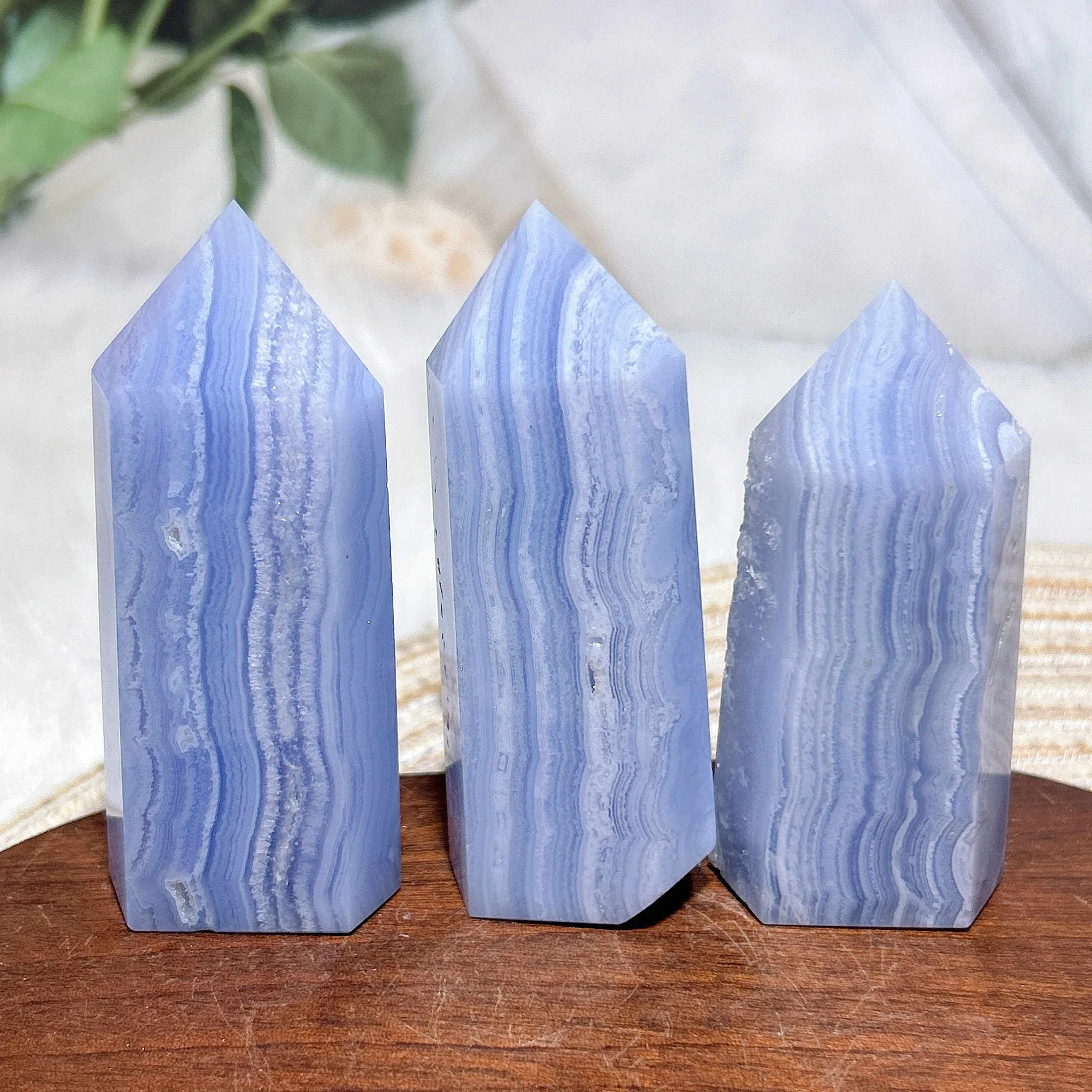 

Healing Natural Crystal Blue Lace Agate Tower Point Mineral Stone Mediation Gemstone Home Decorations Energy Reiki Gift