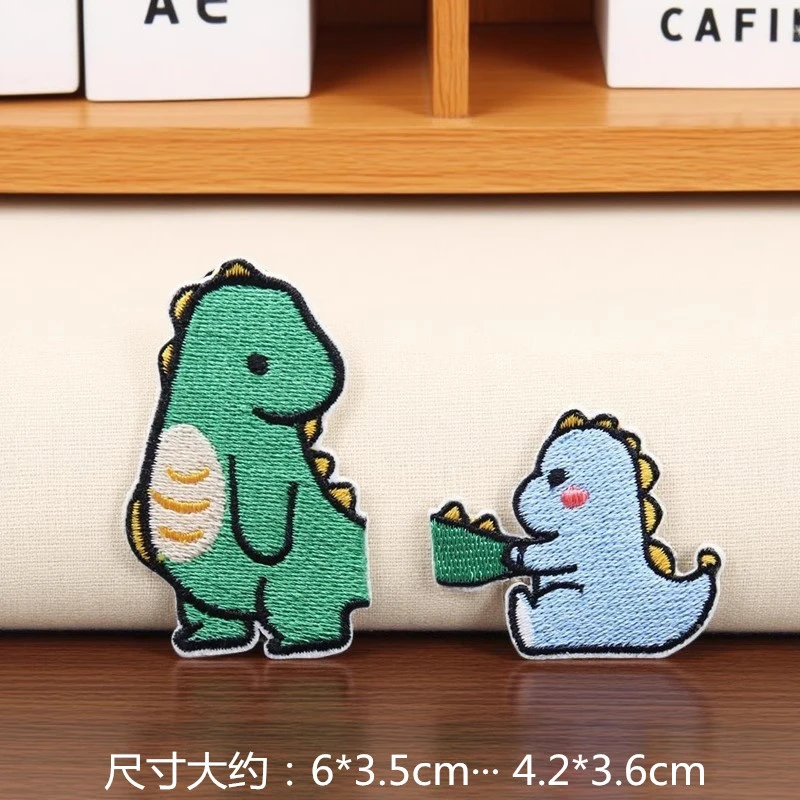 

Лидер продаж, красочные нашивки с вышивкой динозавров, милые декоративные аппликации «сделай сам», для рюкзаков, футболок, подарок на вечеринку