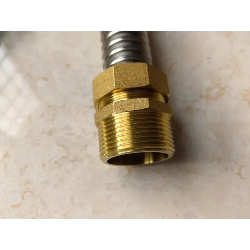 Copper Head 304 Stainless Steel Corrugated Metal Hose for Air Conditioner DN15 DN20