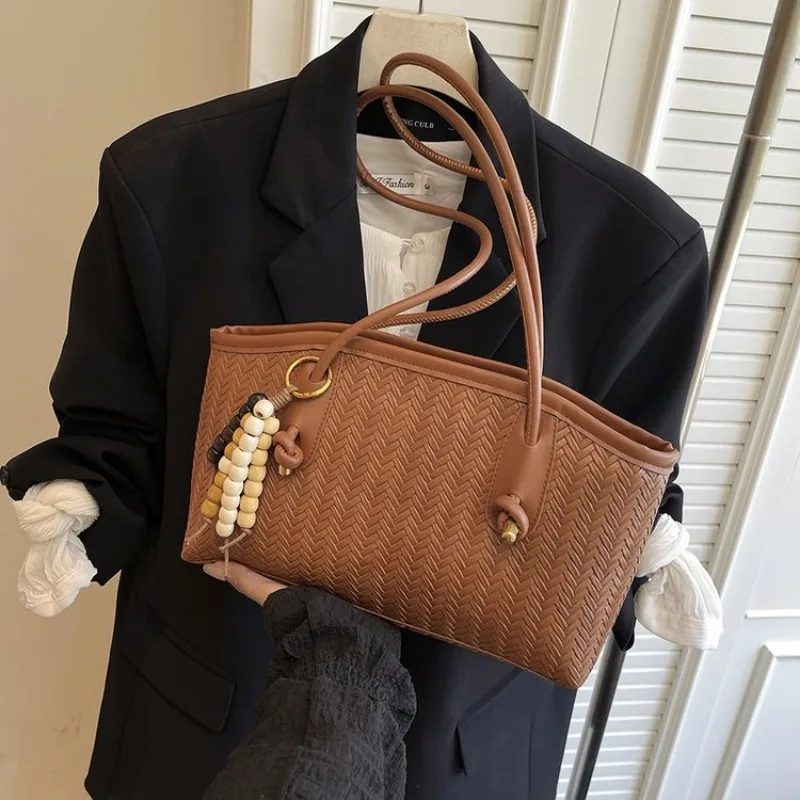 

Modern School Simple Cute Shoulder Bags Pillow Bag Exquisite Creative Female Bag Suitable For A Casual Lunch Outing