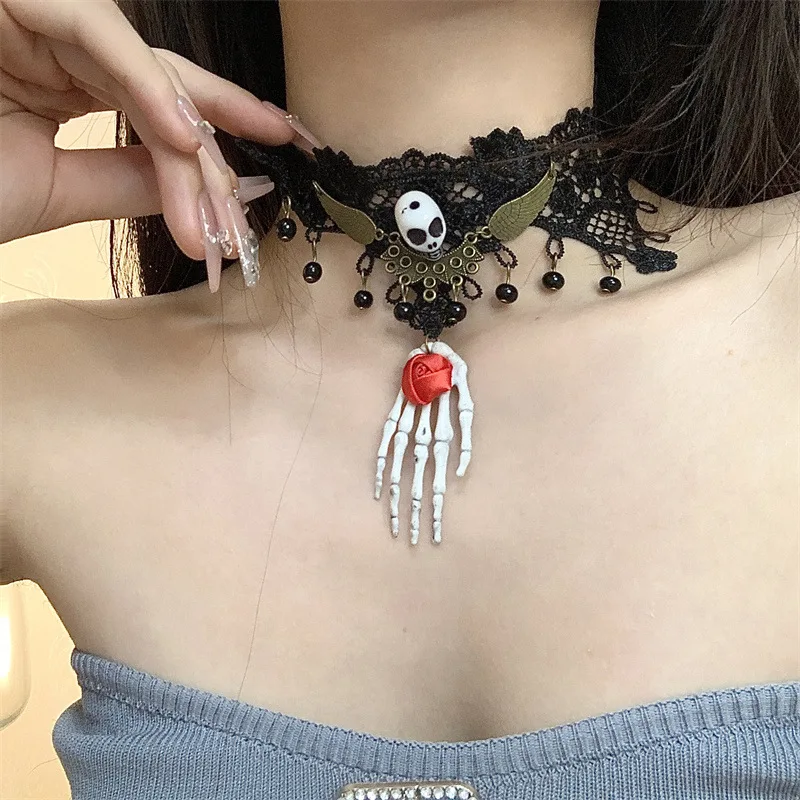 Vintage Black Lace Skull Hand Grab Necklace Dark Neck Ornament Ladies Halloween Gothic Earrings