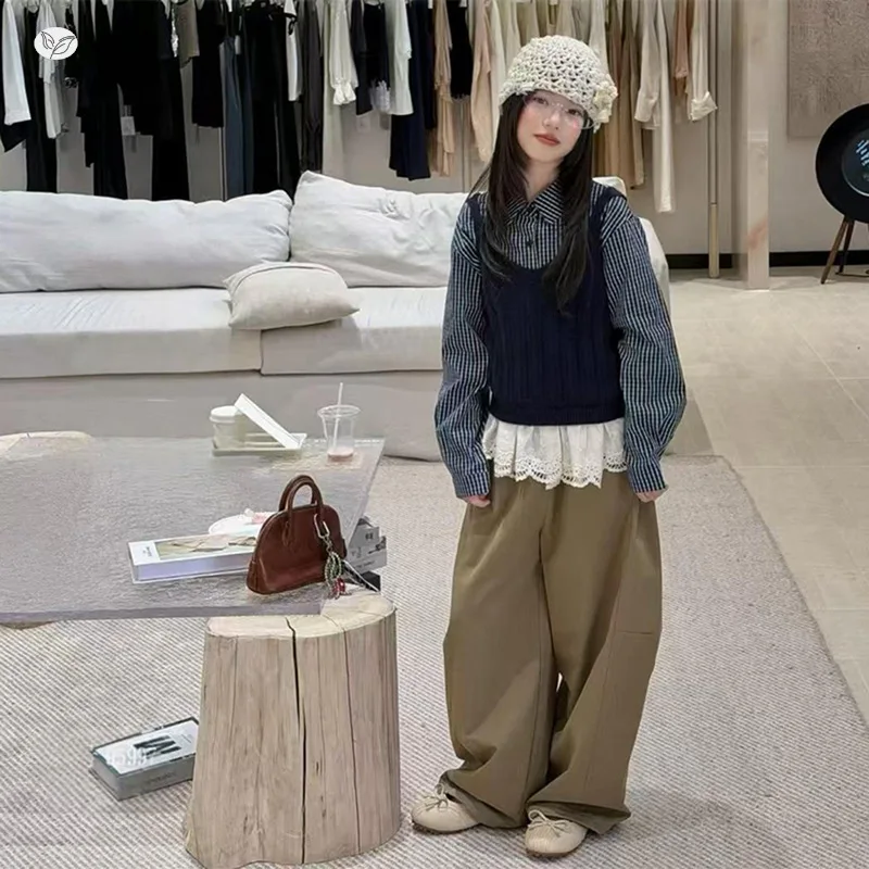 Girls2026New autumn collection: Korean-style vest and plaid shirt set, including wide-leg pants and a three-piece outfit for old