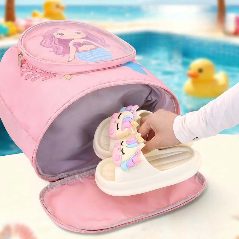 Image 6: Sac de natation pour enfants avec séparation humide/sèche, rangement indépendant pour chaussures, sac à dos de plage imperméable et léger