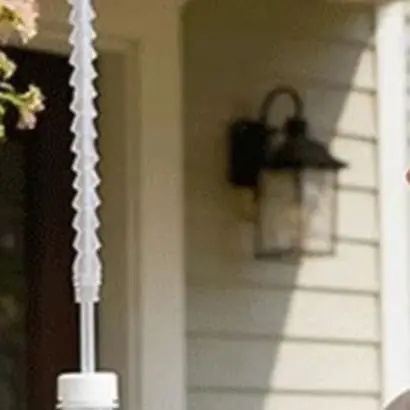 Plastic Hanging Plant Watering Can Adjustable 19.6 Inch Spout Squeeze for Indoor Outdoor Ceiling Applications Plastic