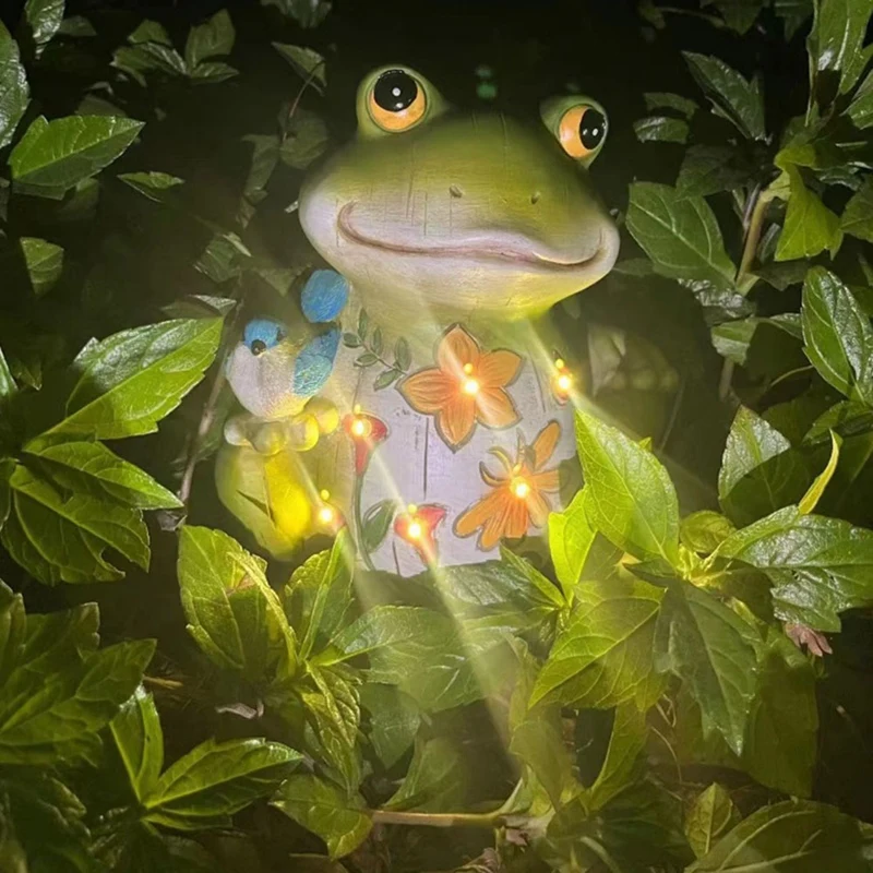 Decorazione rana con luce solare, statua da giardino in resina per l'arredamento del patio del prato del cortile di passaggio, arredamento esterno per l'inaugurazione della casa