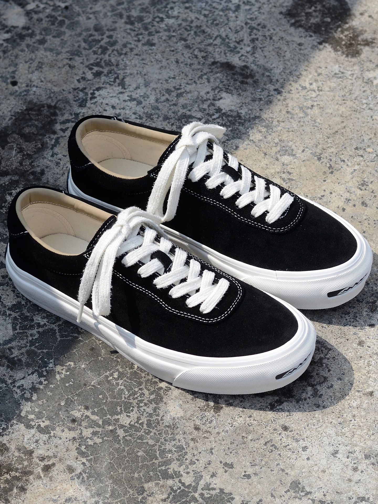 

eTu ark Mouth Sulfur oes Yuen Wen Le Open Smile Suede Thi Bot Hong Kong Sle Small ence Couple Skate oes