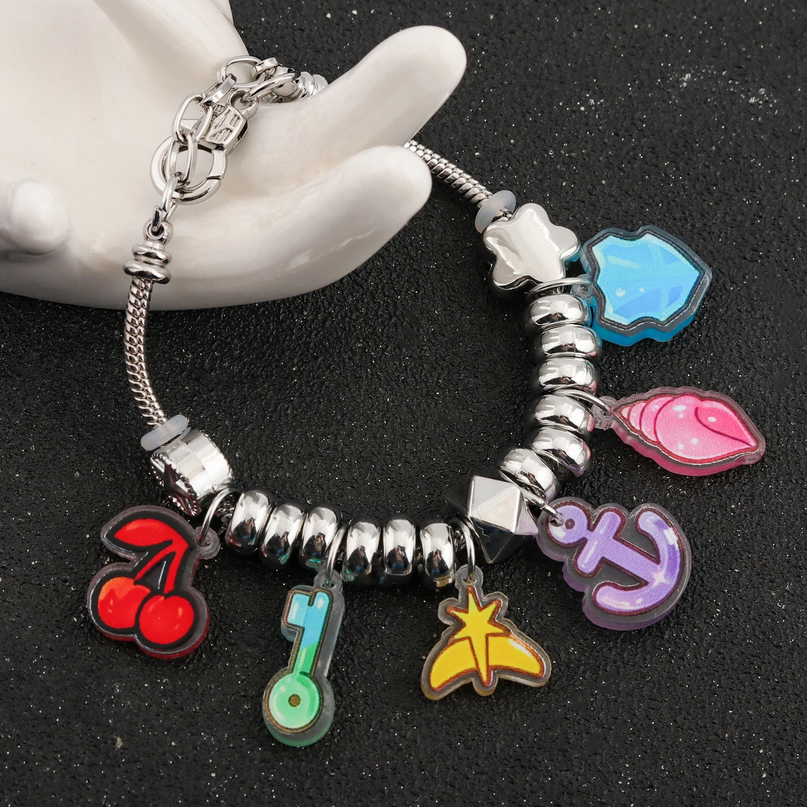 Cartoon Katseye Girl Bracelet Conch Cherry Key Boat Anchor Female Idol Group Element DIY Bangle Fans Cosplay Props Bracelet