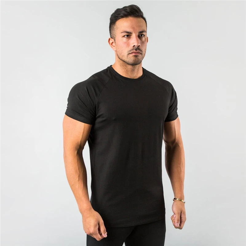 New Fashion Plain Tops Tees Fitness Mens T Shirt Short Sleeve Muscle Joggers Bodybuilding Tshirt Male Gym Clothes Slim Fit Shirt