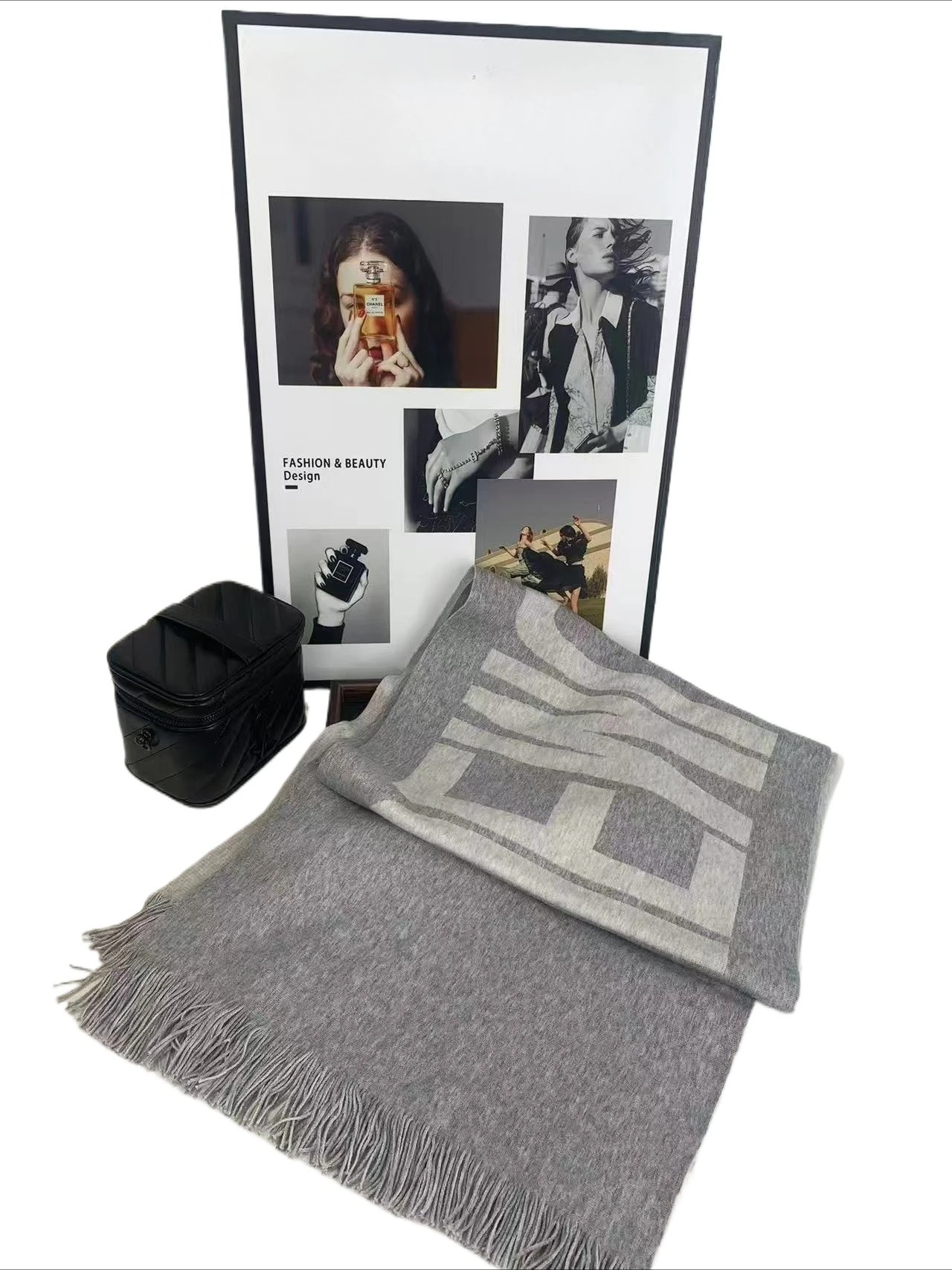 المرأة 100% وشاح من الصوف الراقية الشتاء سميكة الدافئة غطاء الرقبة الراقية المرأة المألوف شال كشمير نمط الرسالة المطبوعة