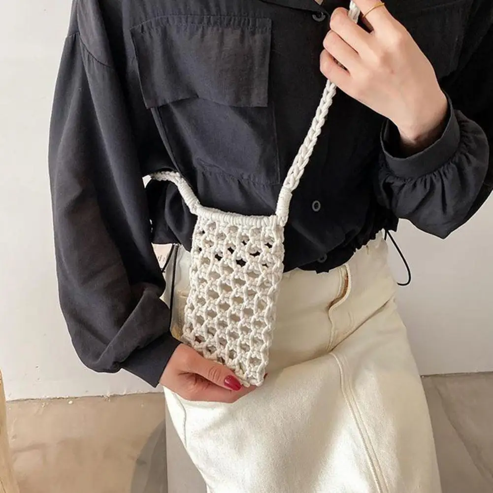 Women's Crossbody Bag Hollow-out Braided Shoulder Bag Trendy Hand-Woven Crossbody Bag Portable Small Crossbody Phone Case