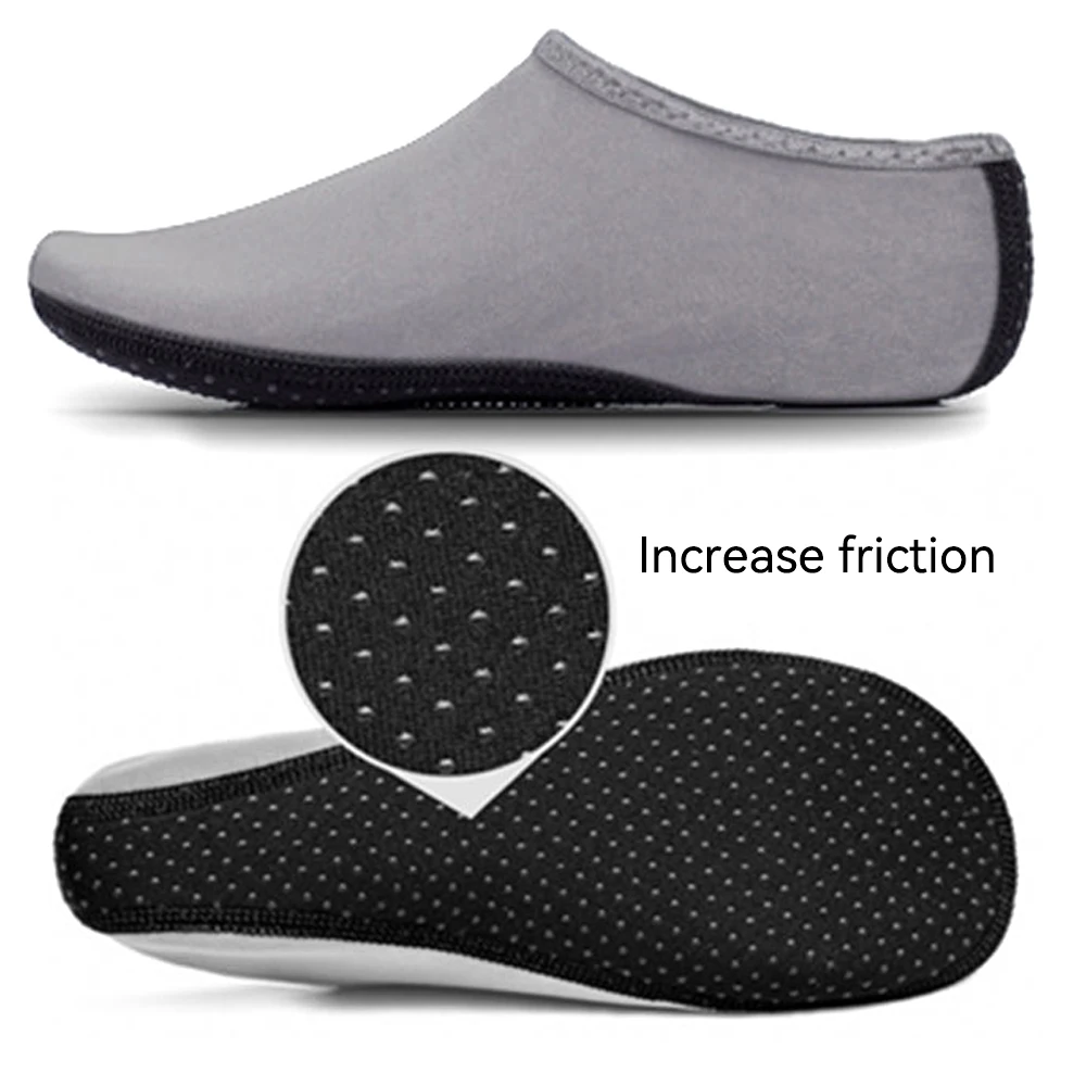 Unisex su ayakkabısı yüzme dalış çorapları yaz Aqua plaj Sandal düz ayakkabı erkekler kadınlar için sahil kaymaz Sneaker çorap terlik