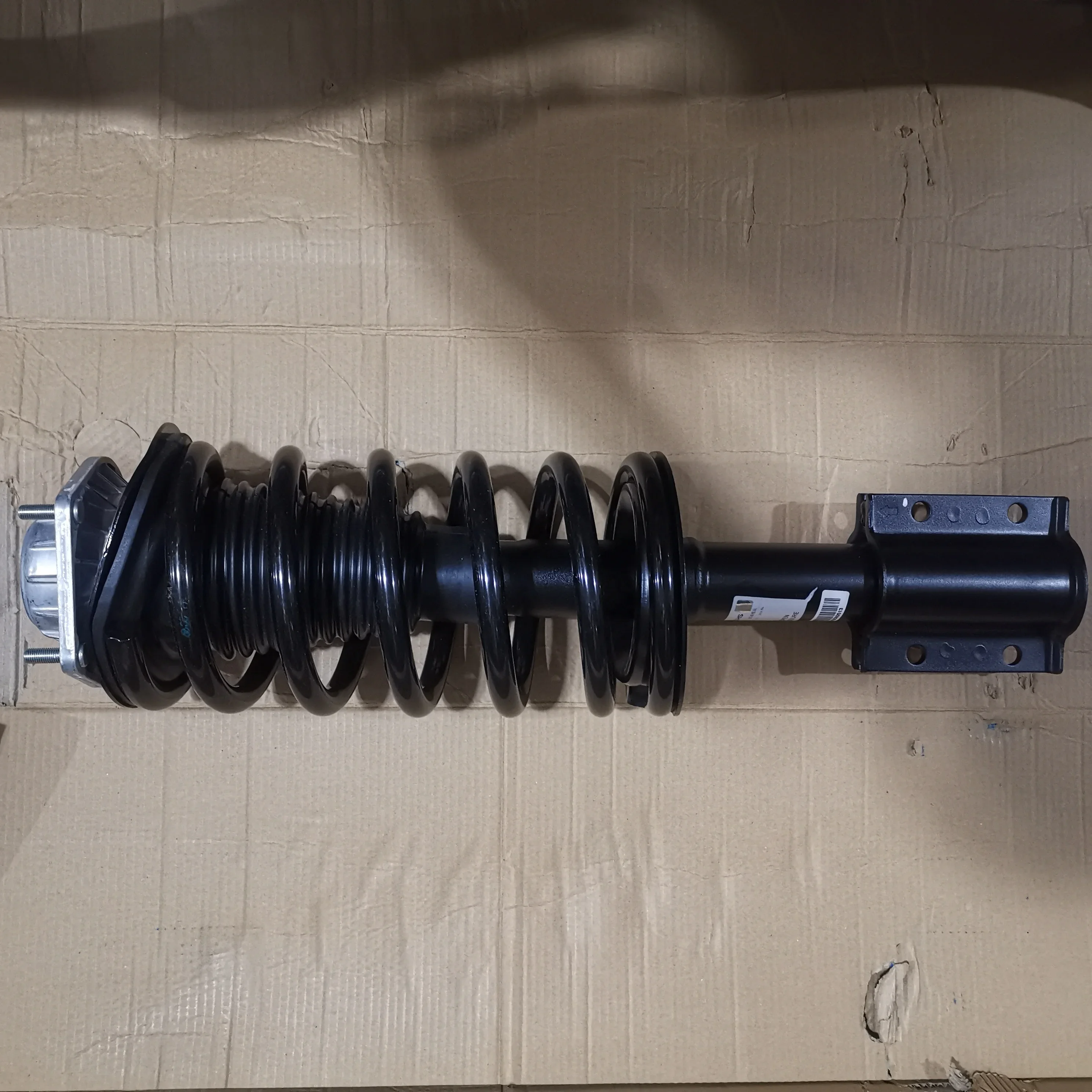 SAIC MAXUS V80 Original Front Shock Absorber Assembly C00004662