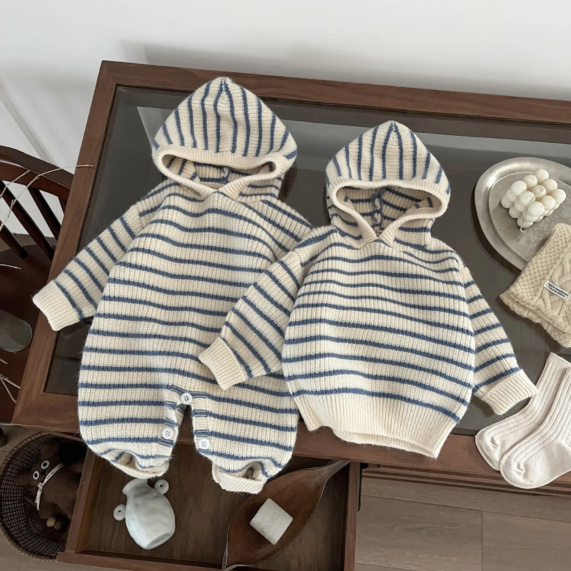 2026 New Baby Clothing Korean Style Fashion Casual Soft Comfortable Knitwear Top Winter New Boys Girls Baby Thick Striped Romper