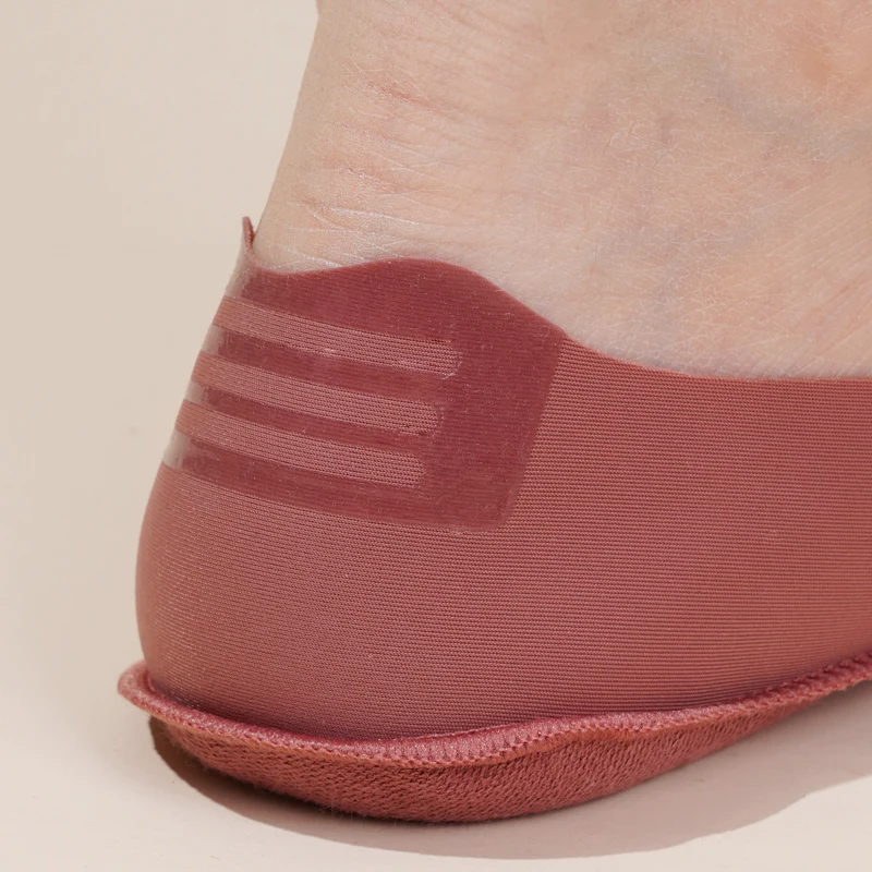 

5 Pairs Women's Cotton Boat Socks Summer Thin Breathable No Show Socks with Silicone Anti-Slip Sole for Slippers & Shoes