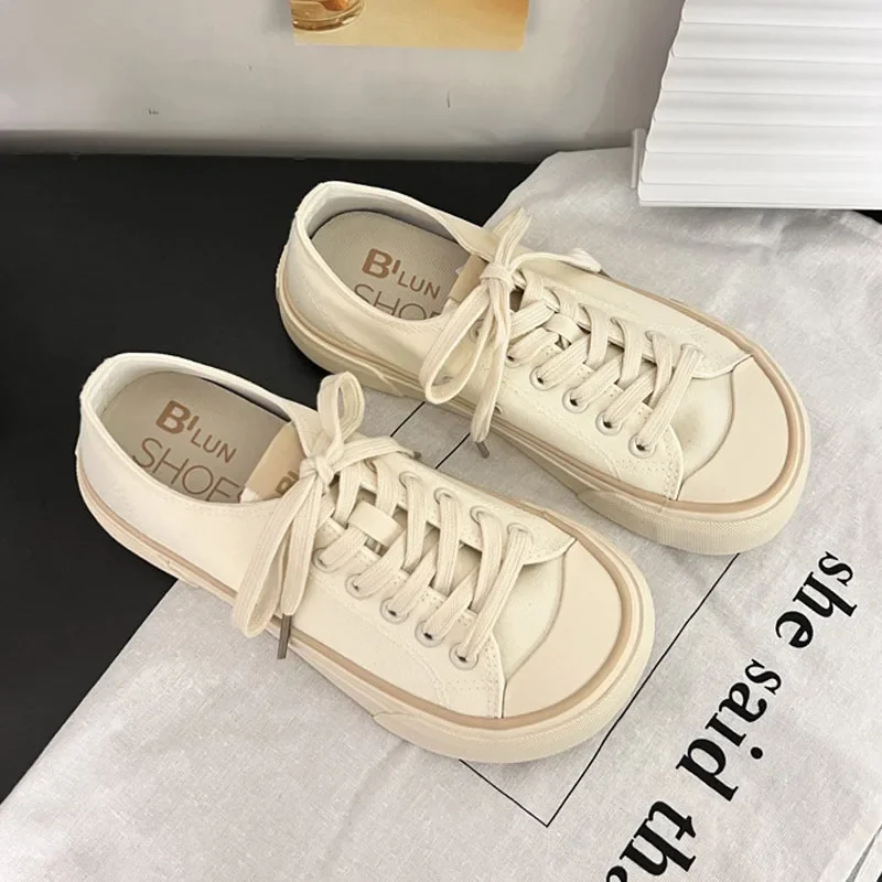 Fashion Trainers Women Canvas Shoes Designer Lace-up Vulcanized Shoes Youth Street Casual Shoes Students Flat Platform Sneakers