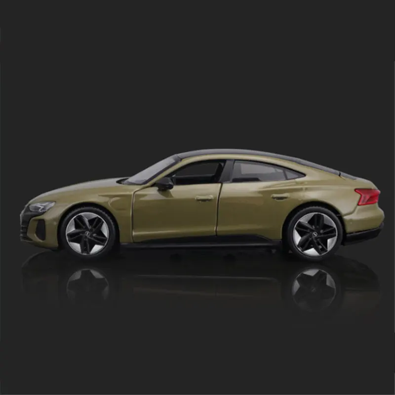 Maisto 1:24 Audi RS E-Tron GT Alloy Sports Car Model Simulation Diecasts Metal Toy Vehicles Car Model Collection Childrens Gifts