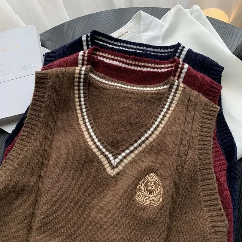 

Aging Reduction Outer Wear Sleeveless Sweater Jacket College Style Knitted Vest Women Spring Autumn New Loose Western