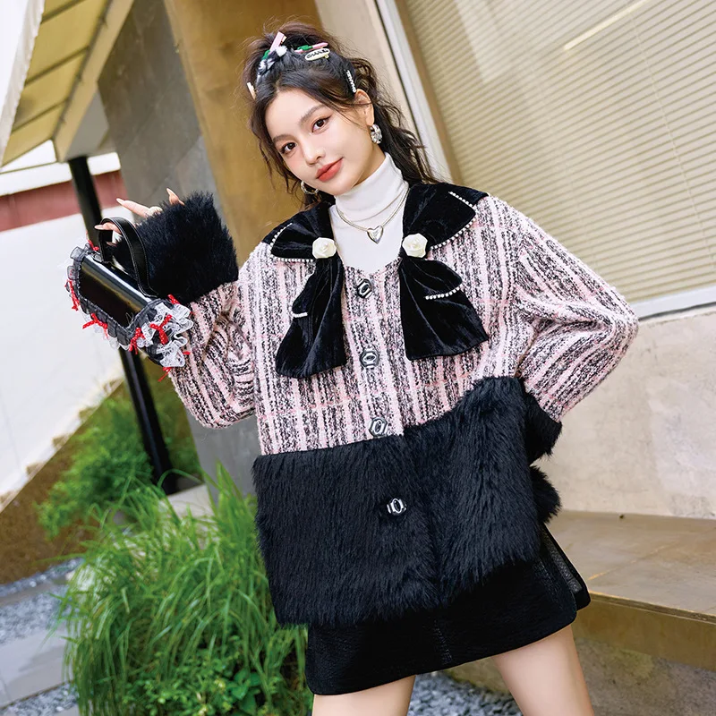 

New Patchwork Coat Women's Fur One Thickened Lambhair Coat Short Coat Women's Design Feeling