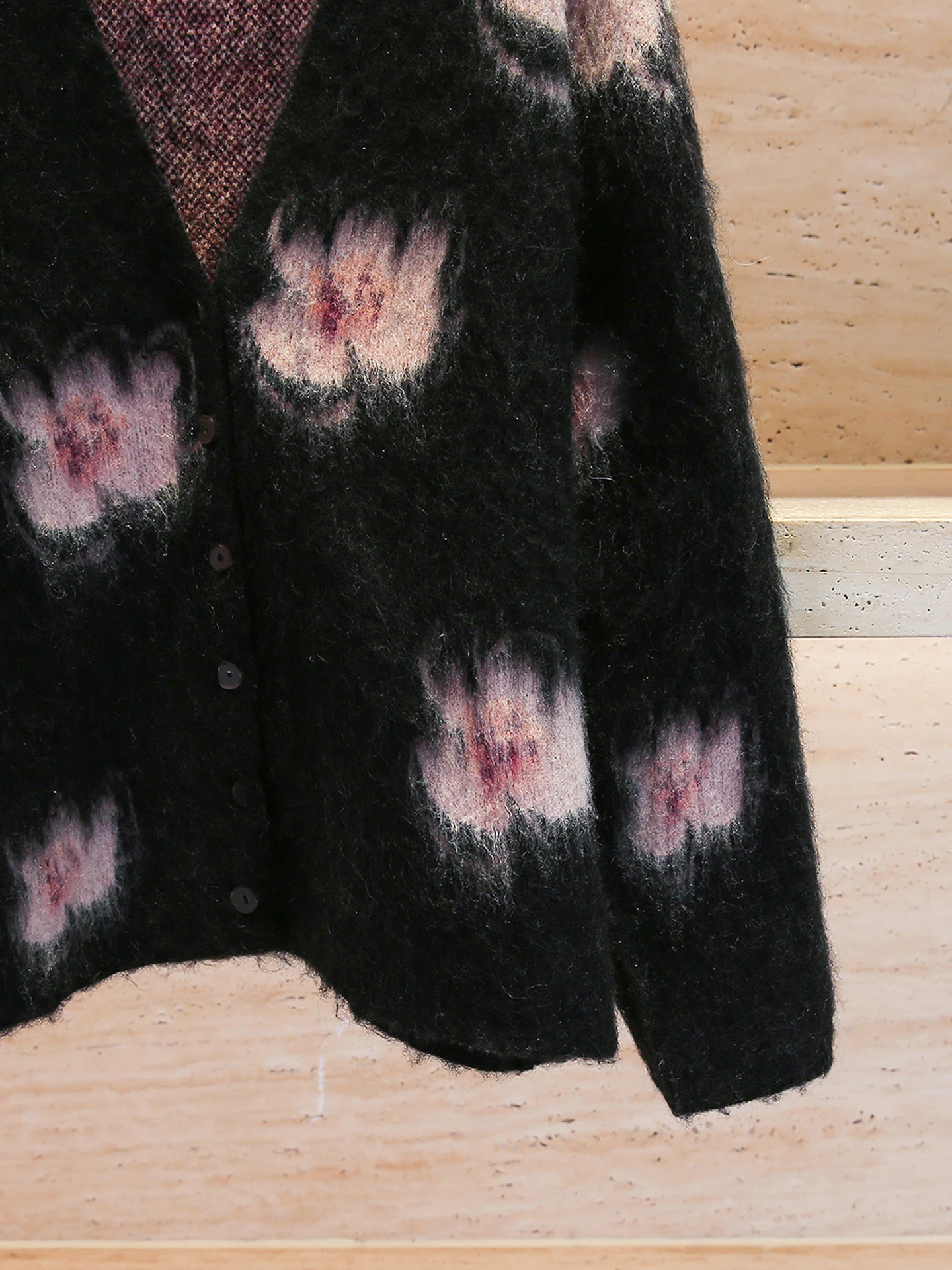 Cardigan Aberto de Tricô com Decote em V Pintado à Mão com Estampa de Flor de Pêssego Estilo E e Simples Manga Longa S...