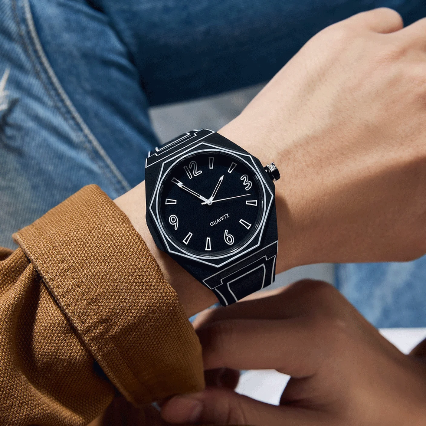 Men's new cool neutral sports quartz watch with luminous movement and waterproof.