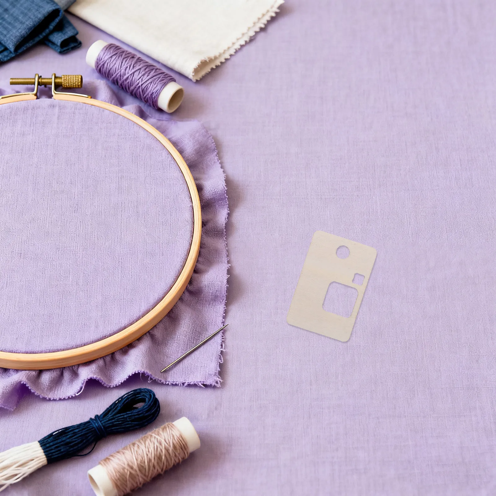 

Набор из 100 деревянных органайзеров для вышивальных ниток с катушками для эффективного цветового хранения, для дома, студии, шитья и вышивки