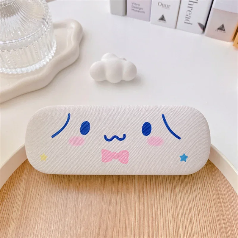 Sanrio Hello Kitty Glasses Storage Box Portable Hard Shell Sunglasses Case Anime Women Anti-pressure Glasses Holder Accessories