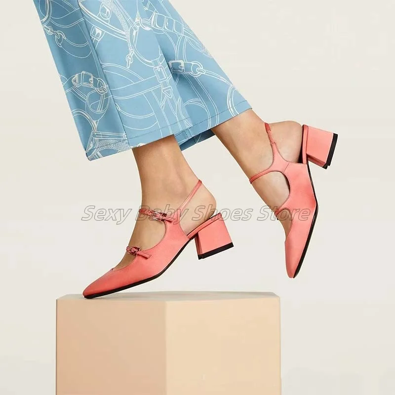 French Sandals Are Fashionable and Versatile Mary Jane Has A Single Buckle Strap and An Empty Back. Women's Foreign Trade