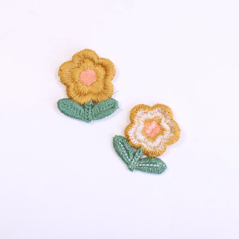 10PCS Colorful 3cm Leaf Flower Patch DIY Embroidery Cloth Flower Stickers For Handmade Hairpin Clothing Accessories