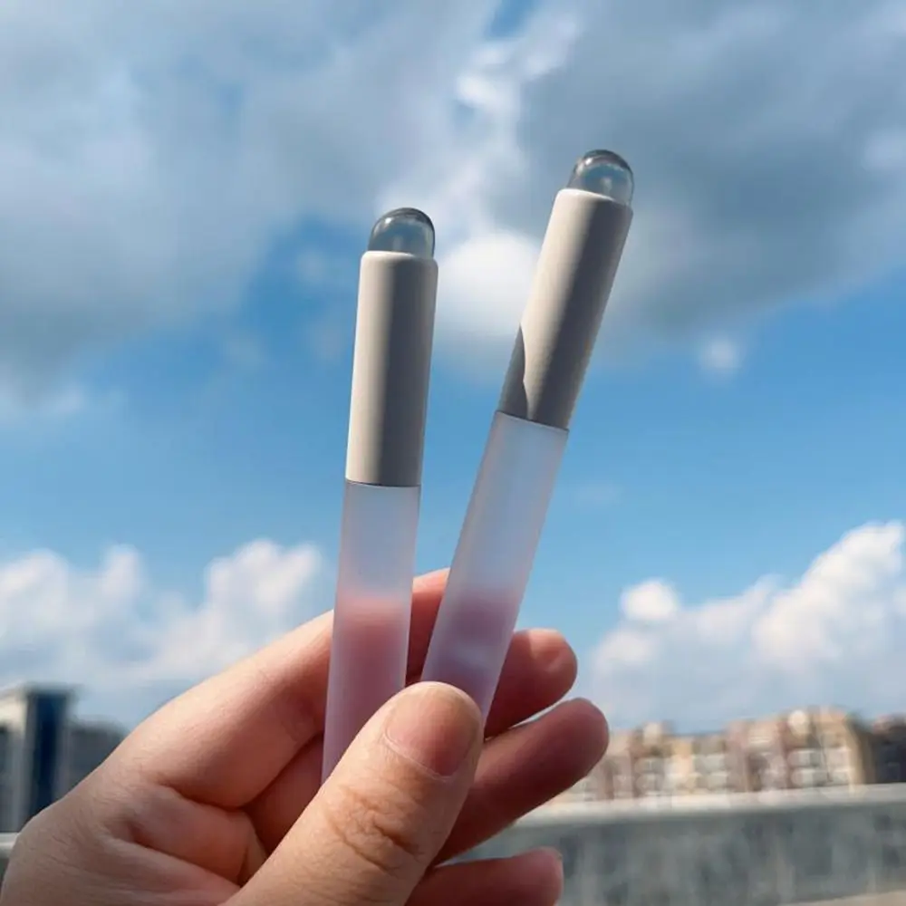 

Round Head Silicone Lip Brush Q Soft Eye shadow Angled Concealer Brush Frosted Clear Like Fingertips Lipstick Brush