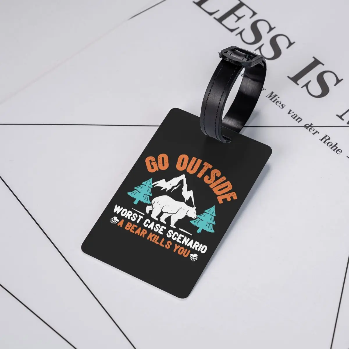 Custom Go Outside Worst Case สถานการณ์หมีฆ่าคุณแท็กกระเป๋าเดินทางสําหรับกระเป๋าเดินทาง Adventure Camping Baggage Tags ID Label