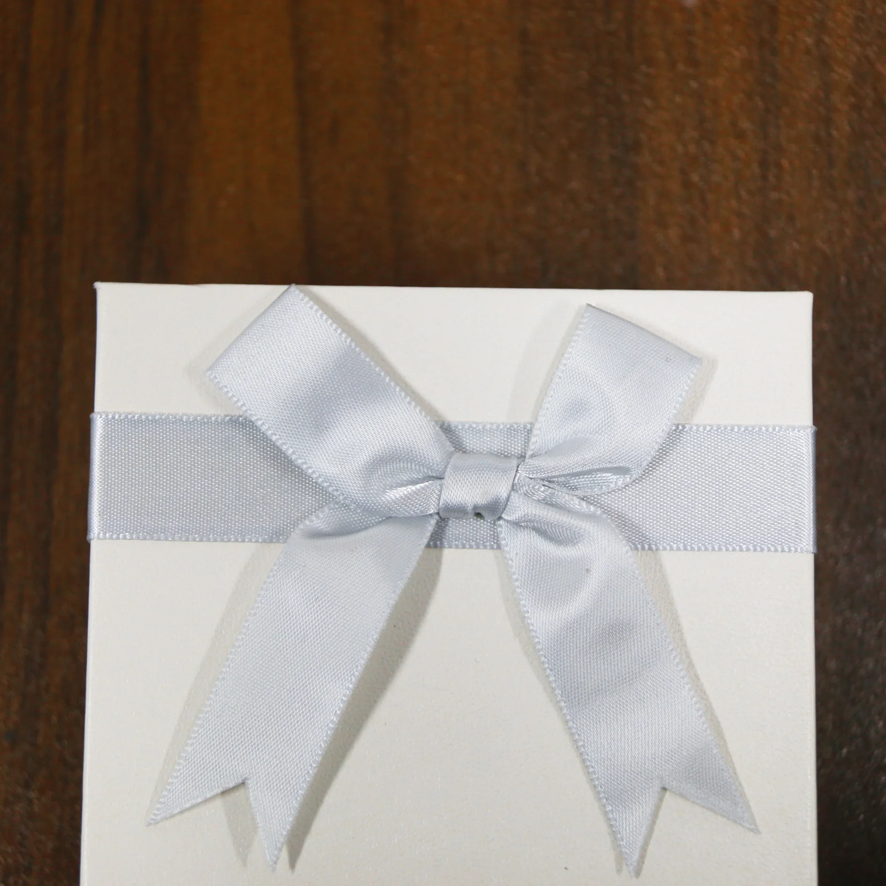 

Jewelry Organizer Box Portable Travel Storage Jewelry Case with Compartments for Earrings Rings Necklaces Bracelets