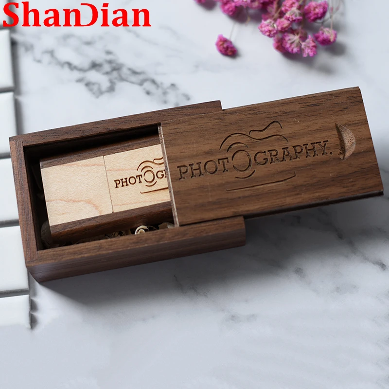 تدور خشبية 64 جيجابايت فلاش حملة محرك USB بشعار مخصص مجاني 2.0 32 جيجابايت القلم محرك الزفاف 8 جيجابايت ذاكرة عصا التصوير 4 جيجابايت U القرص القيقب 16 جيجابايت