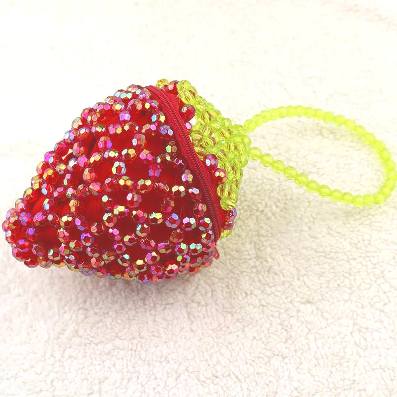 Cute Beaded Strawberry Shape Crossbody Bag Handmade Fruit Design Fashion Purses and Handbags for Women Party Mini Clutch Wedding