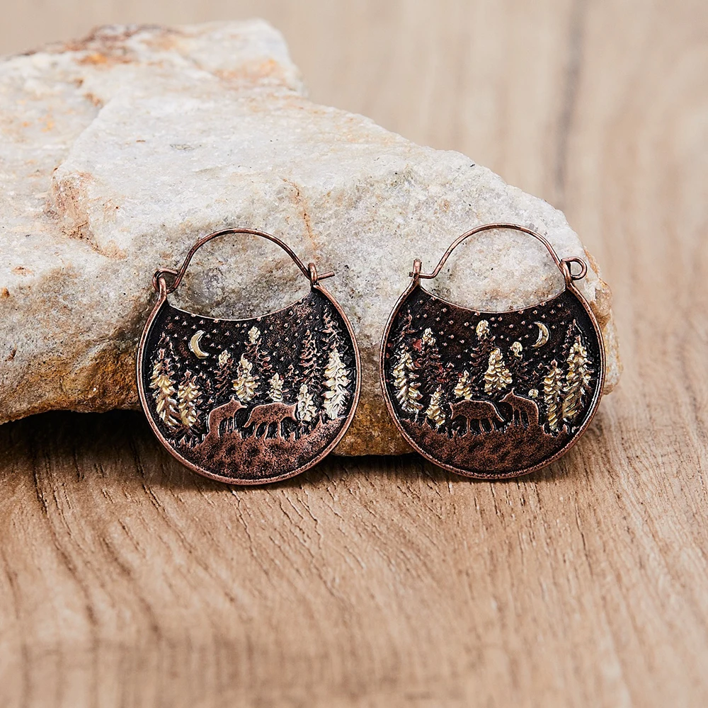 Vintage Night Forest and Wolf Earrings For Women Classic Round Bronze Earrings Ladies Jewelry