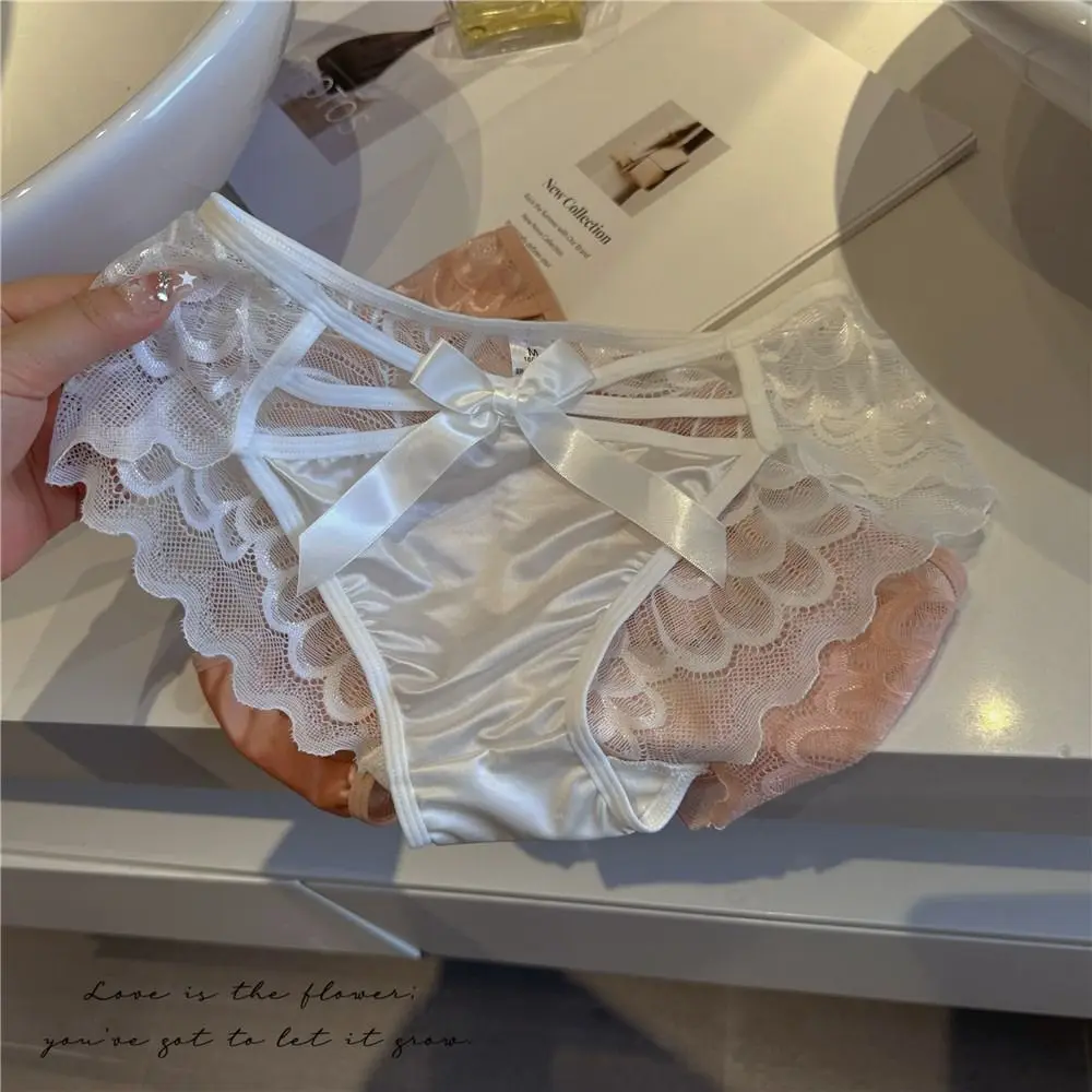 Traceless Women Panties Sexy Ice Silk Breathable Underpants Lace Antibacterial Undies