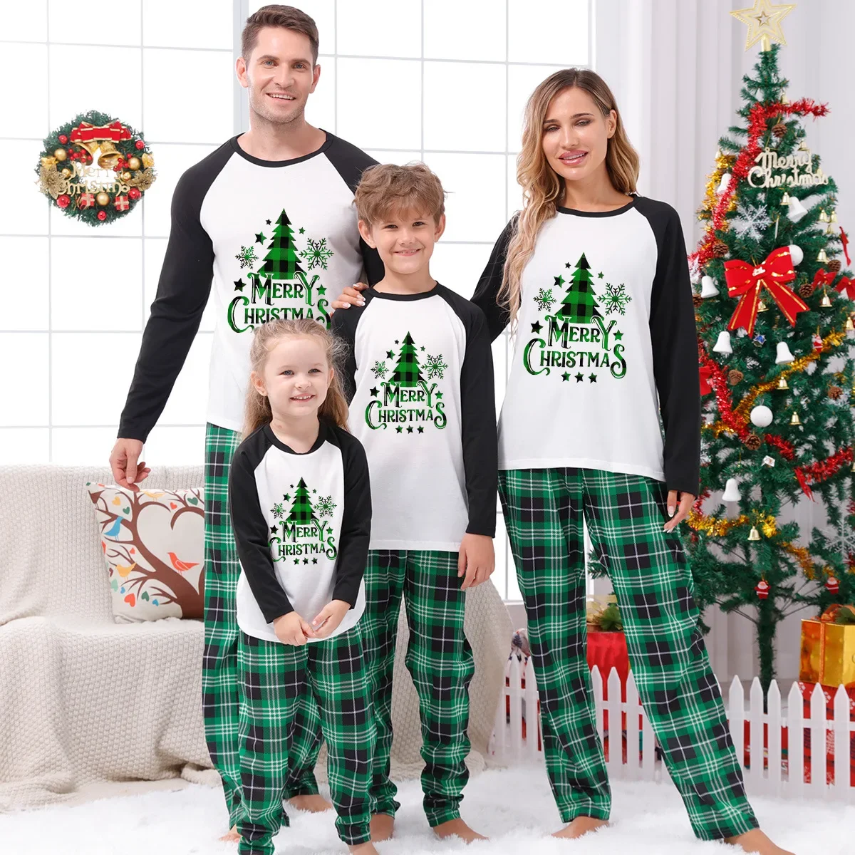 

Xmas family Look Green Print Family Christmas Pajamas Set Parent-child Matching Outfits Baby&dog Romper Casual Soft Clothing Pjs