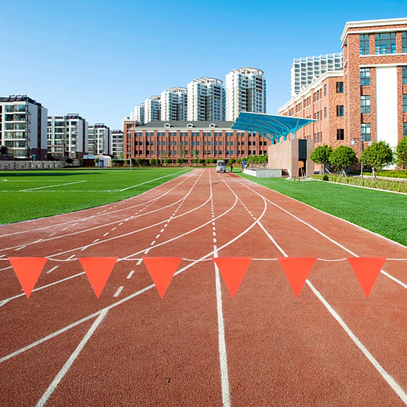 

1Pcs Waterproof PVC Safety Flag Reflective Triangle Banner for High Visibility Alerting and Decoration