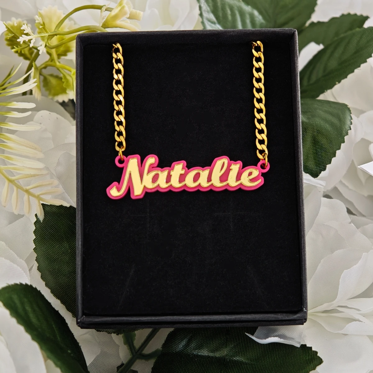 Personalized Custom Acrylic Name Necklace Two-Layer Color Letter Pendant uban Chain Women Custom Nameplate Jewelry Birthday Gift
