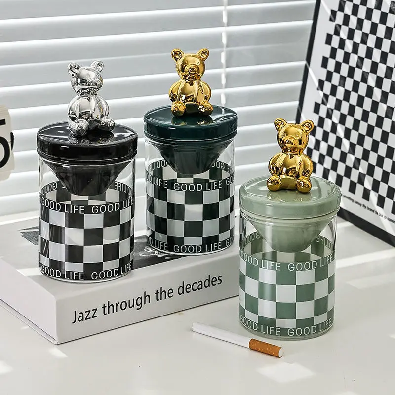 

Personalized trend chessboard lattice ashtray high color value household living room anti fly ash smoke smell office creativity