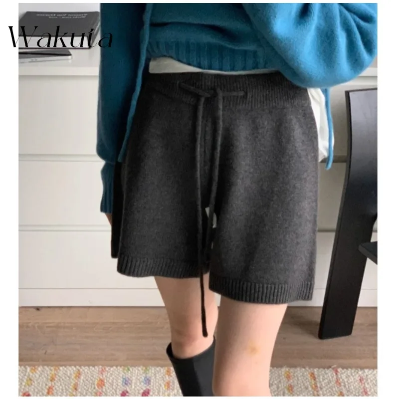 WAKUTA French Retro Simple High-waisted Loose Knit Shorts Fall and Winter Casual A-line Straight Tie Shorts