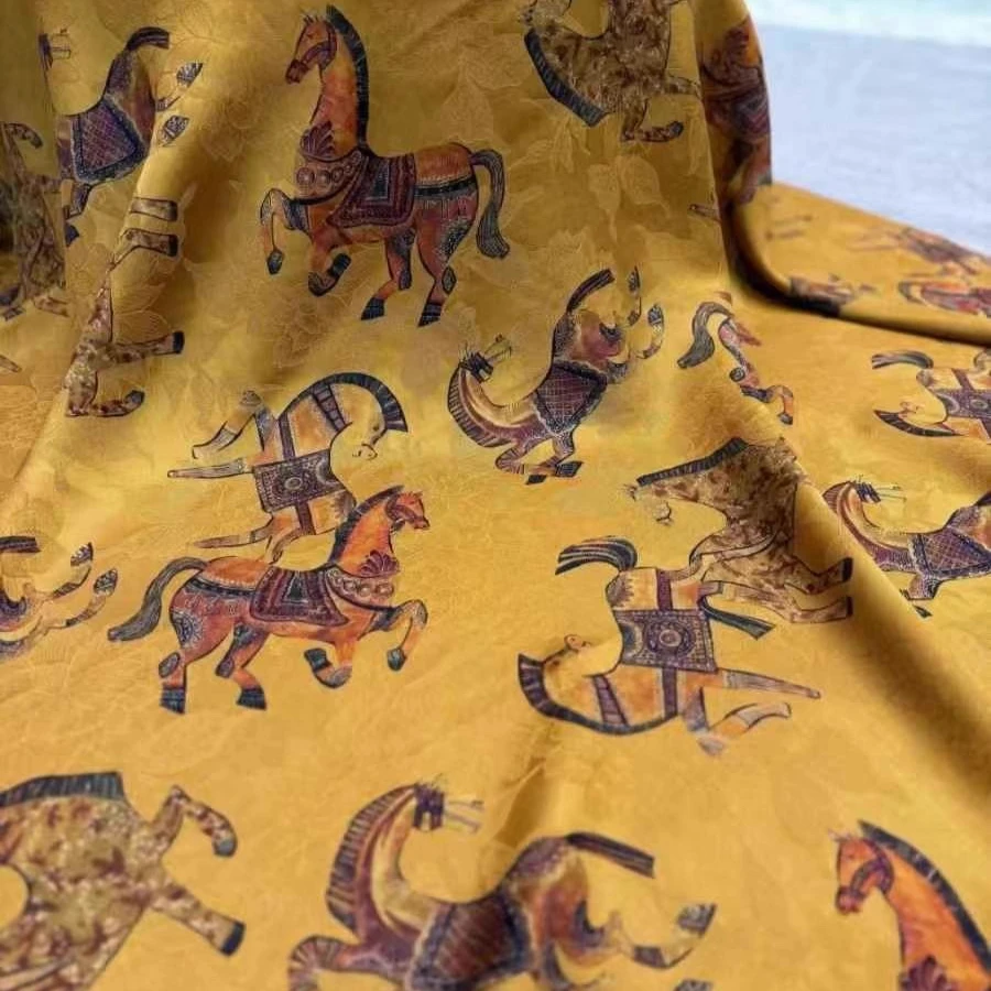 horse-printed-yellow-heavy-silk-fabric-for-diy-sewing-summer-spring-dress-pants-pajamas-vest-skirt-45''-wide-25mm-r2477