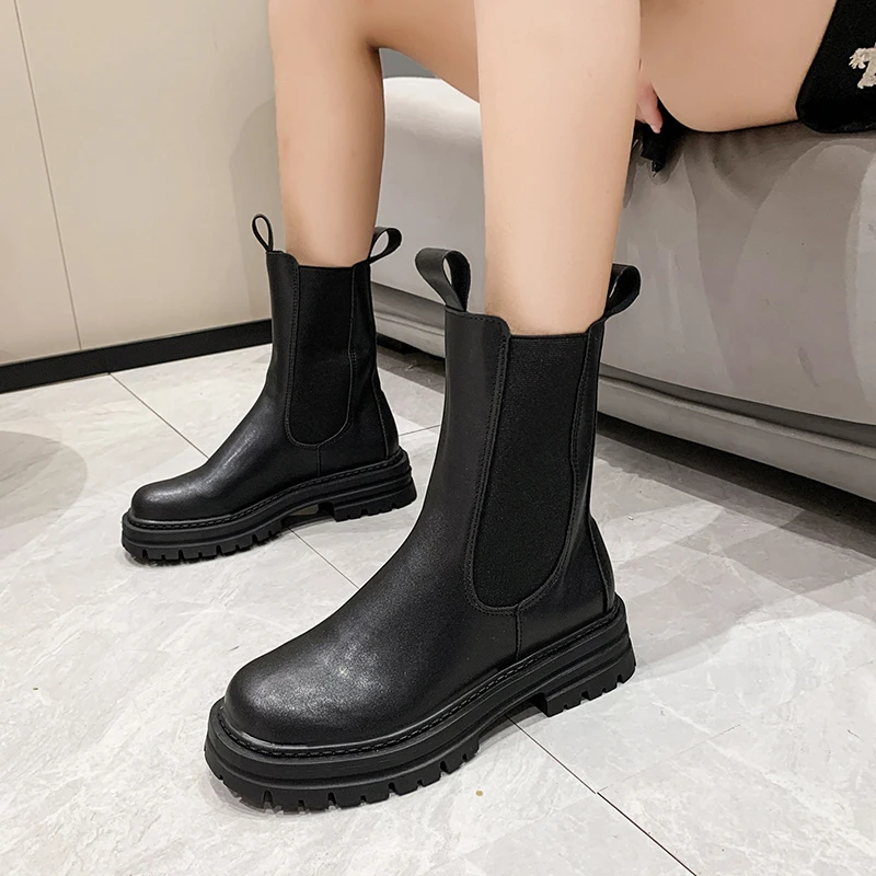 Bottes mi-hautes pour femmes, bottes simples classiques, bottes Parker rondes, mode printemps et automne, nouveau, 2023